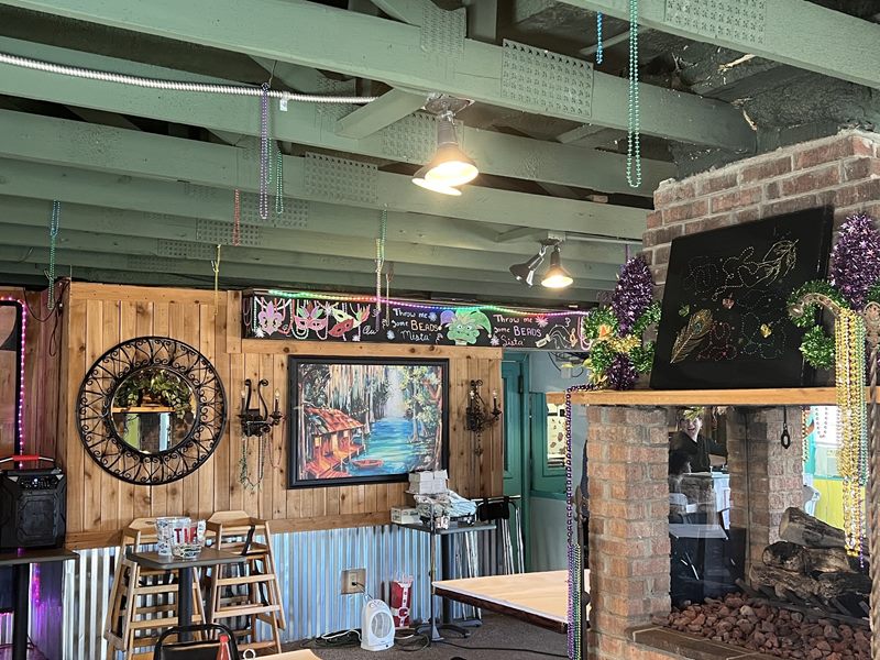 Mrs. Livelys Cajun Konnection interior